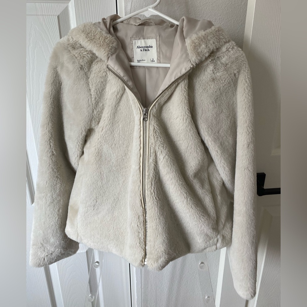 Abercrombie & Fitch Faux Fur Hooded Jacket